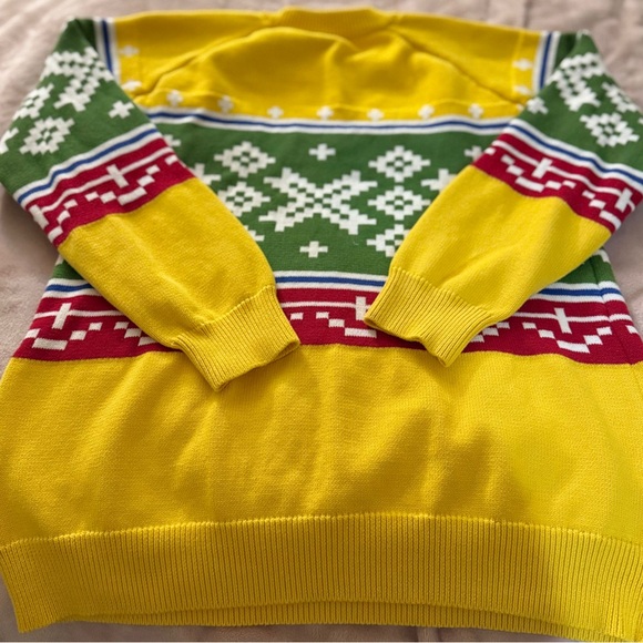 🚨 SALE 🚨 Lays Yellow Ugly Christmas Sweater - Picture 2 of 2